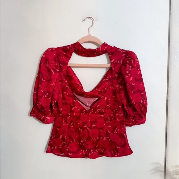 ASTR the label FLORAL MOCK NECK COWL DRAPE TOP in Red Floral - Picture 6 of 8